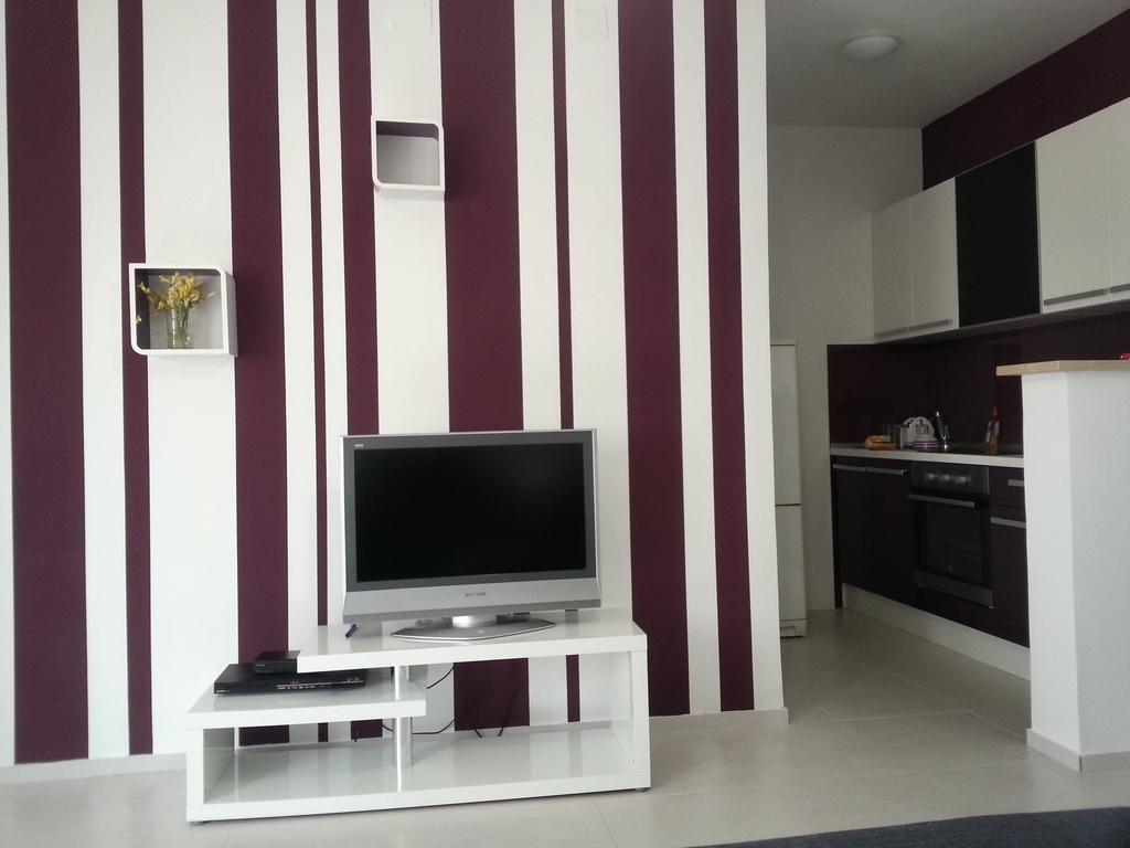 Apartment Tara Sumartin Rum bild